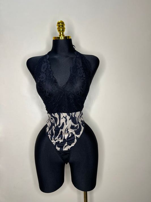 BODYSUIT DENTELLE RÉF : MAGUITA